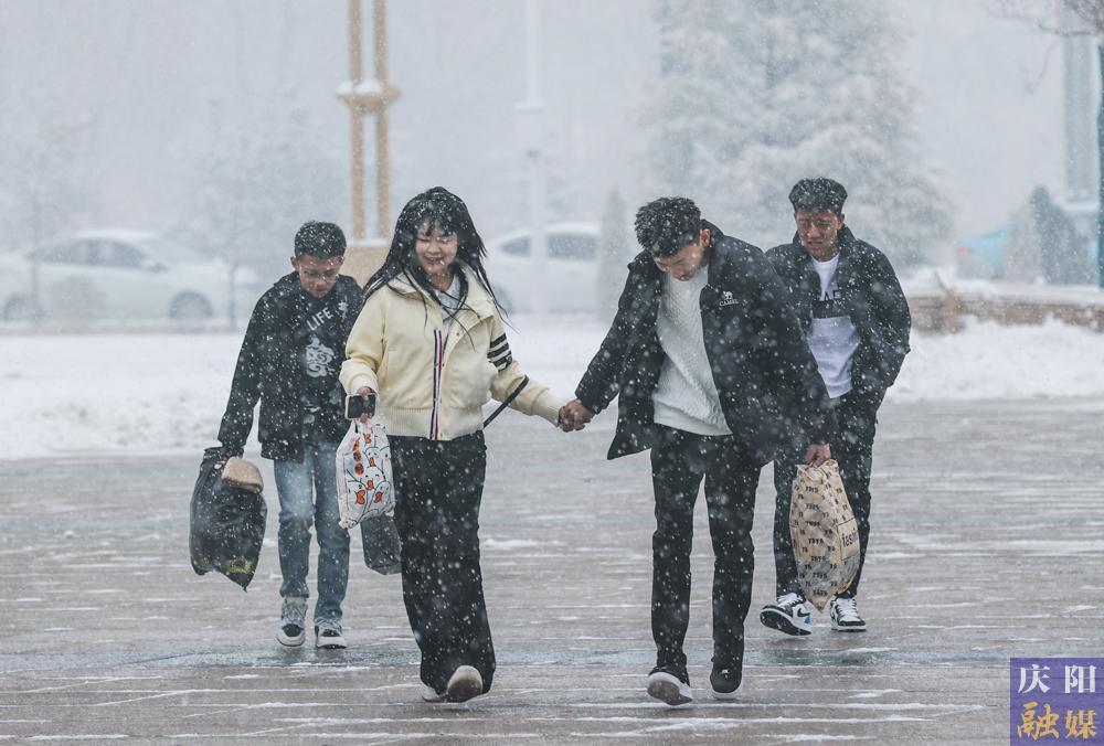 【摄影专题】风雪兼程，回家过年！