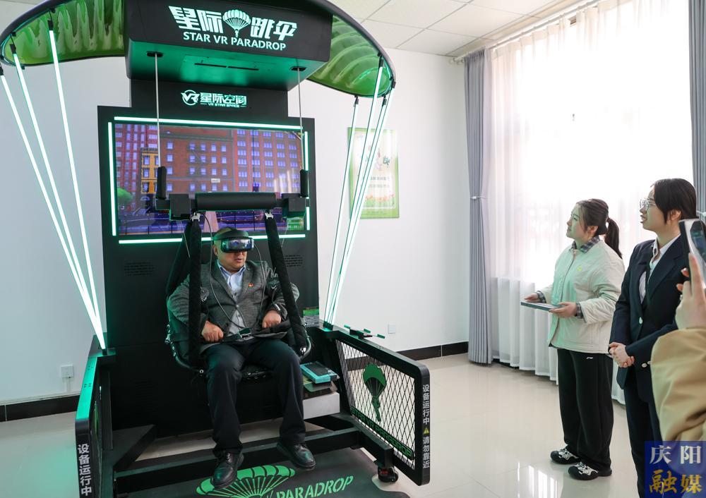 【摄影报道】庆阳市科协与庆阳市总工会联合开展主题党日活动