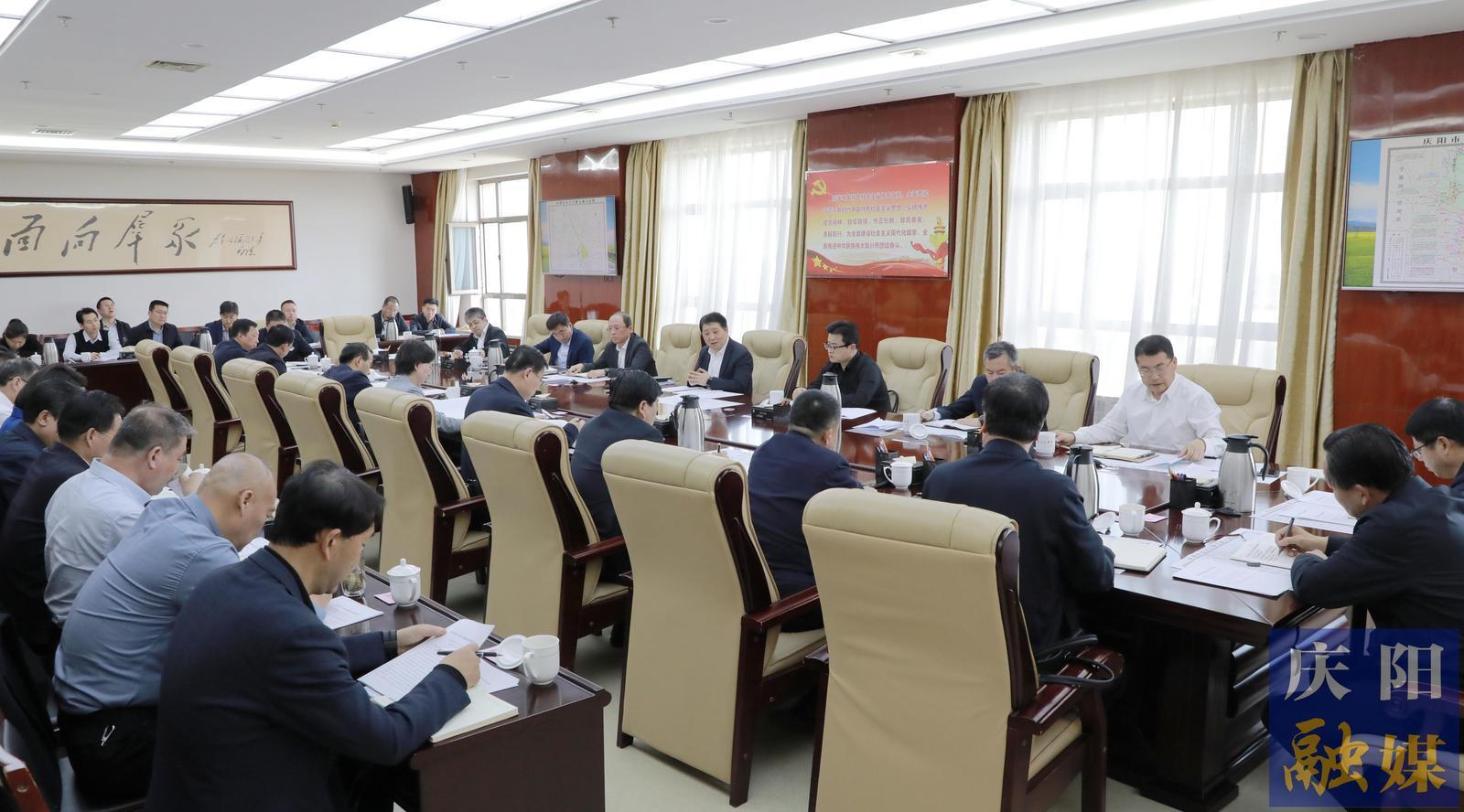 周继军在五届市委财经委员会第六次会议上强调 加快构建现代化综合立体交通网络 更好引领支撑经济社会高质量发展